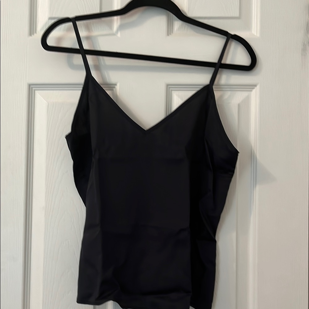 Ettitude Black Spaghetti Strap Fitted Camisole